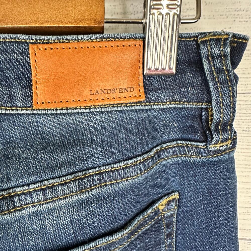 Lands End Womens size 8 Petite Mid Rise Straight Denim Jeans - Picture 7 of 11